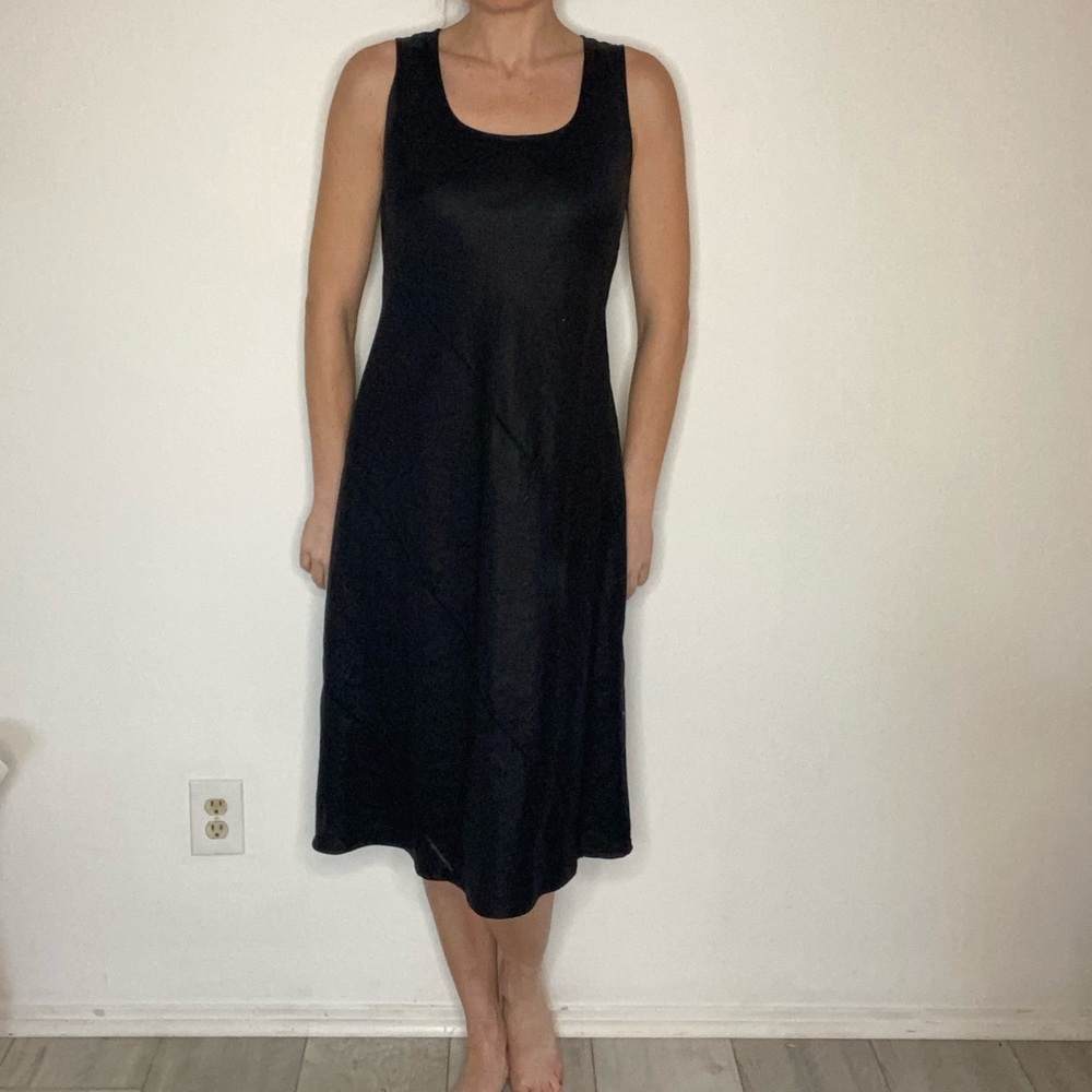 Ann Taylor black 100% linen dress, size 8
